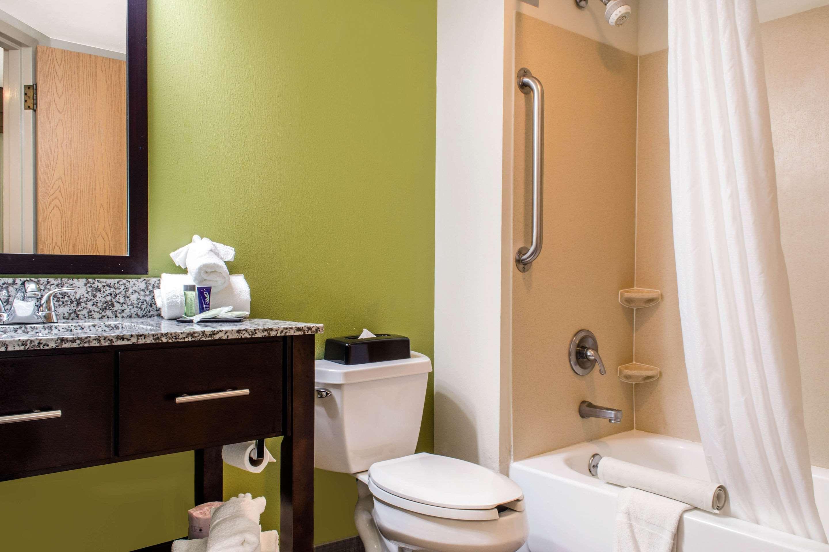 Sleep Inn & Suites Metairie Bagian luar foto