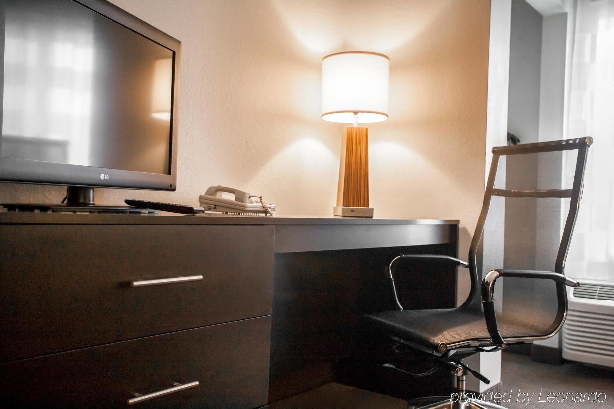 Sleep Inn & Suites Metairie Bagian luar foto